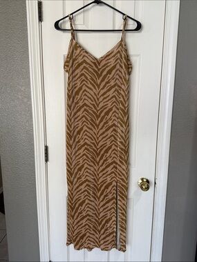 Forever 21 Spaghetti-Strap Tan Zebra-Print Maxi Dress size medium